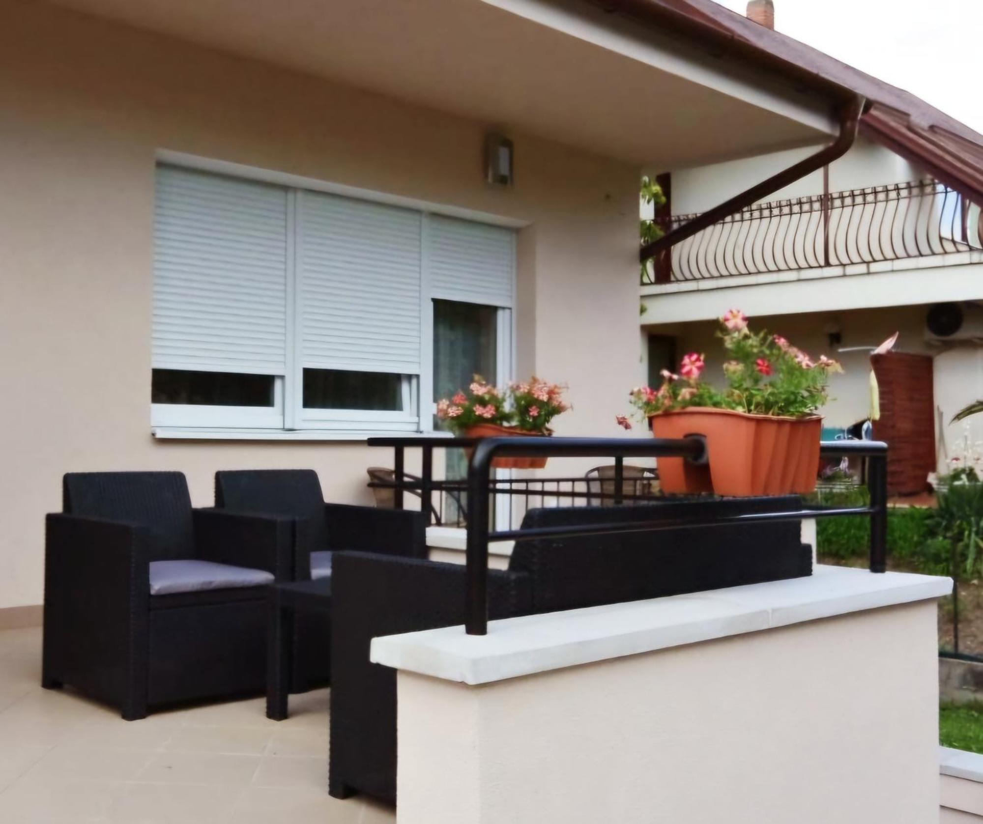 Beri Apartman Siofok Exterior photo